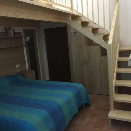 B&B La Bottega Di Duccio Сиена